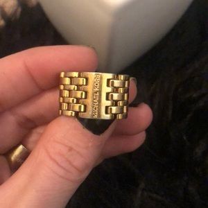 Michael Kors gold ring